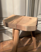Tabouret “Du même bois ?”